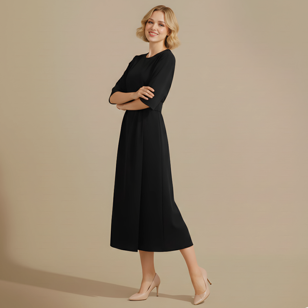 Women’s mid-sleeve dress with waist tie