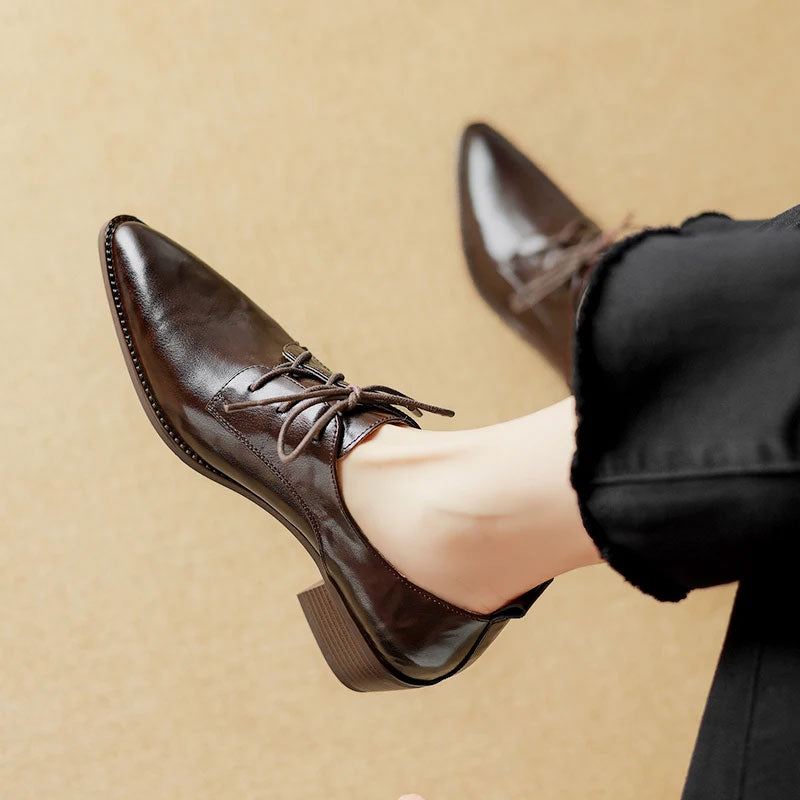 Pointed Leather Block-Heel Shoe