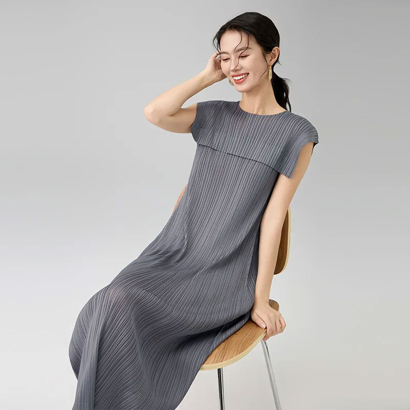 Pleated Spliced Peplum Maxi Dress