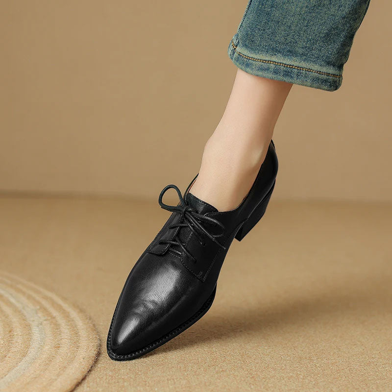 Pointed Leather Block-Heel Shoe