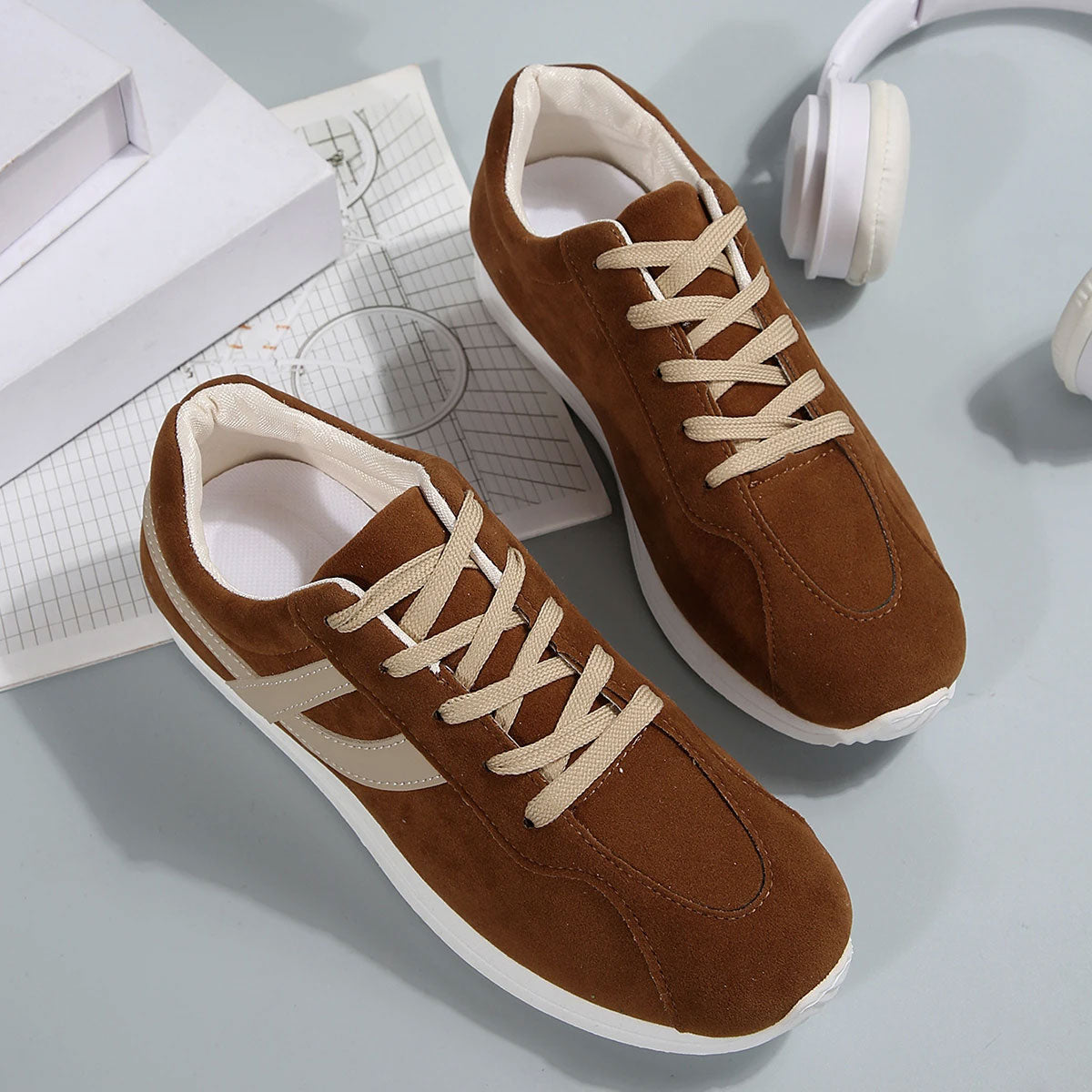 Retro Breathable Round-Toe Sports Flats