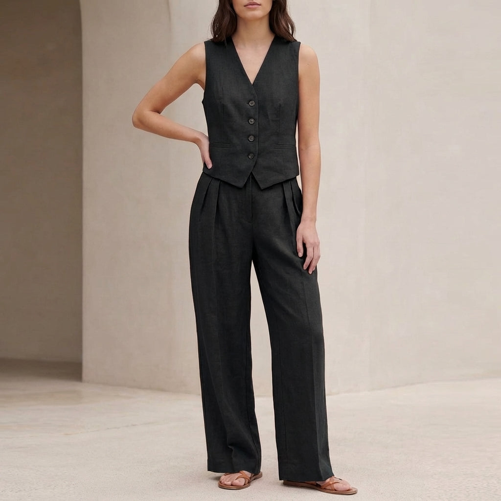 Fitted V-Neck Vest and Wide-Leg Pleated Trousers Set for Women – Stylish & Comfortable Smart Casual