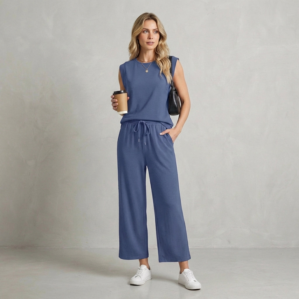 Relaxed Fit Muscle Tank and Wide-Leg Cropped Trousers Set for Women – Comfortable Casual Style