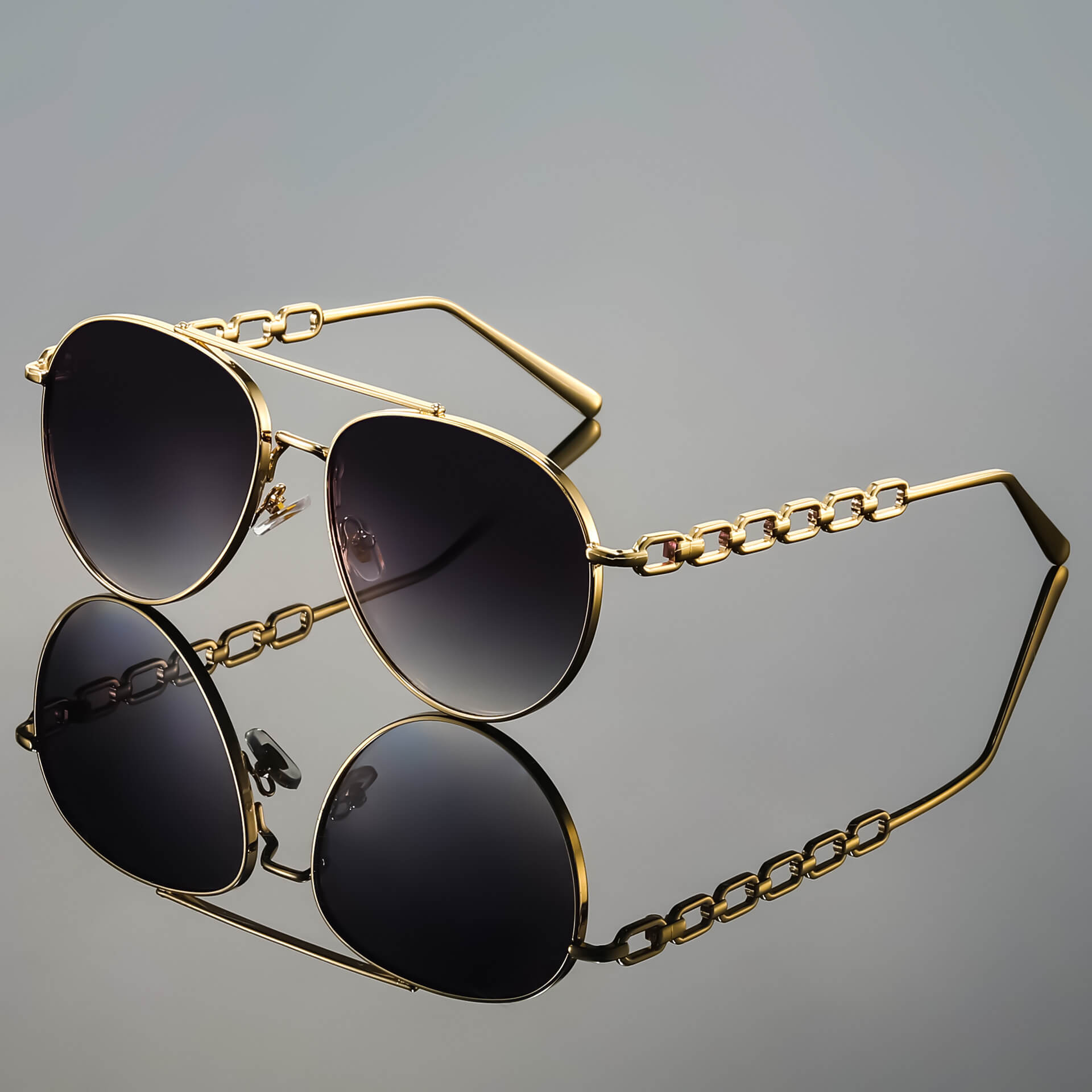 Chain Link Metallic Frame Aviator Sunglasses for Women – Stylish & Timeless