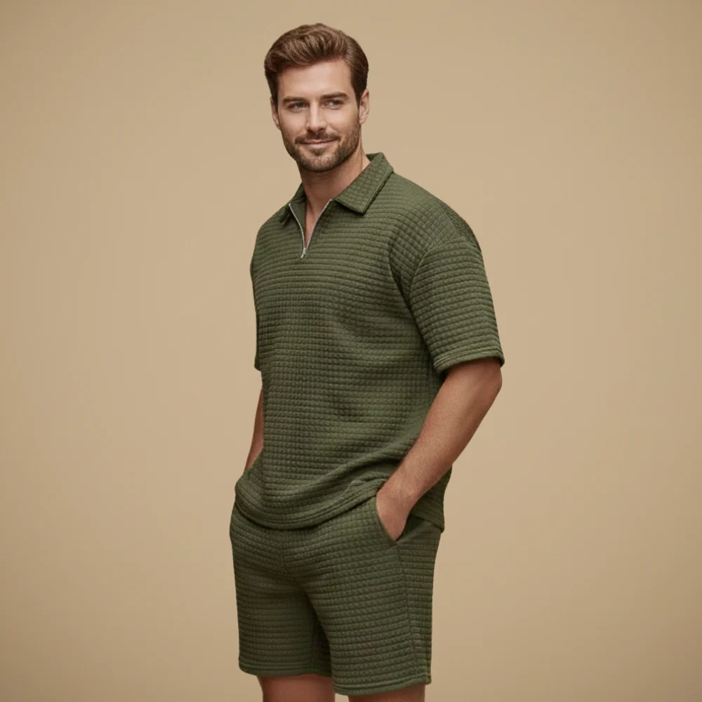Men's quarter zip collar short sleeved and short set