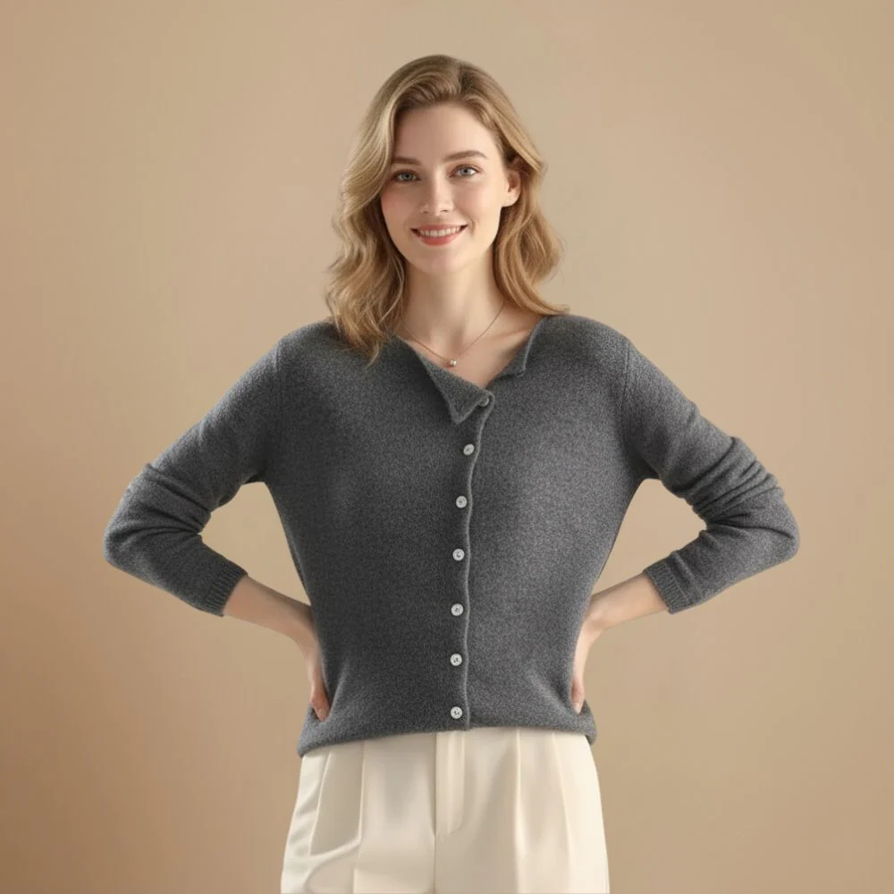 Women's long sleeve buttoned knitted sweater – autumn