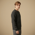 Men’s long sleeve round neck sweater