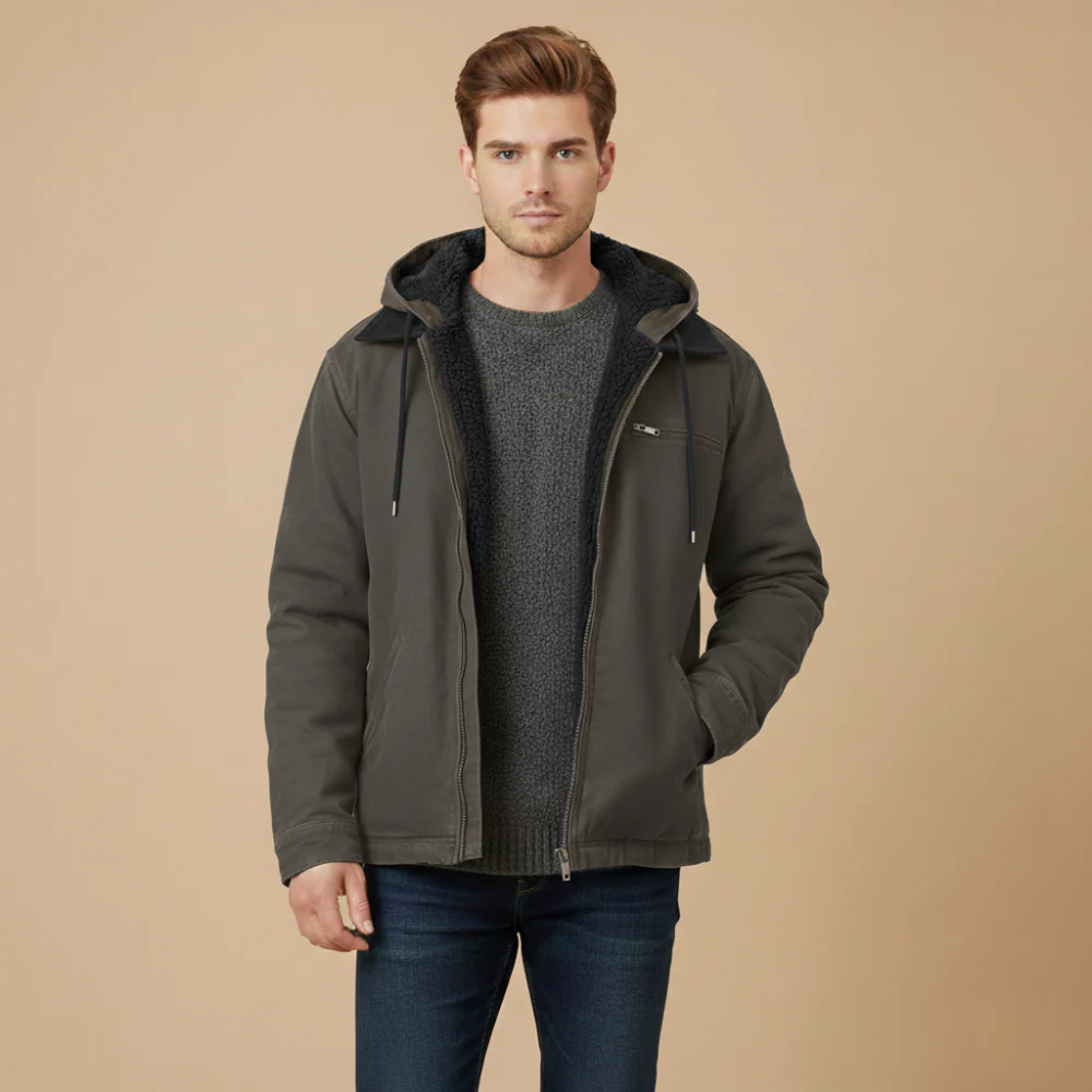 Men’s hooded jacket with soft inner lining