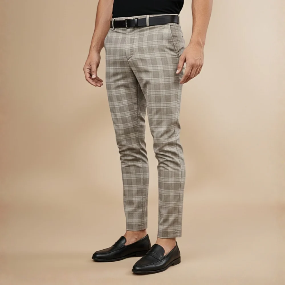 Men's checkered pattern casual trousers